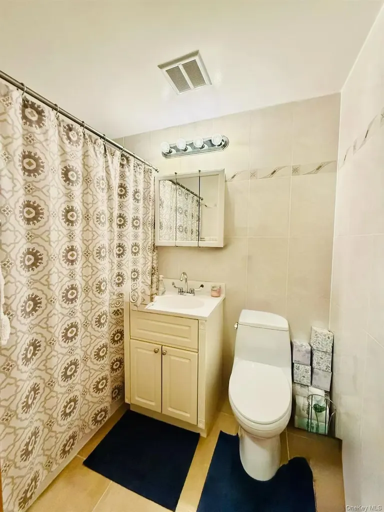 63-14 Queens Boulevard Woodside NY 11377