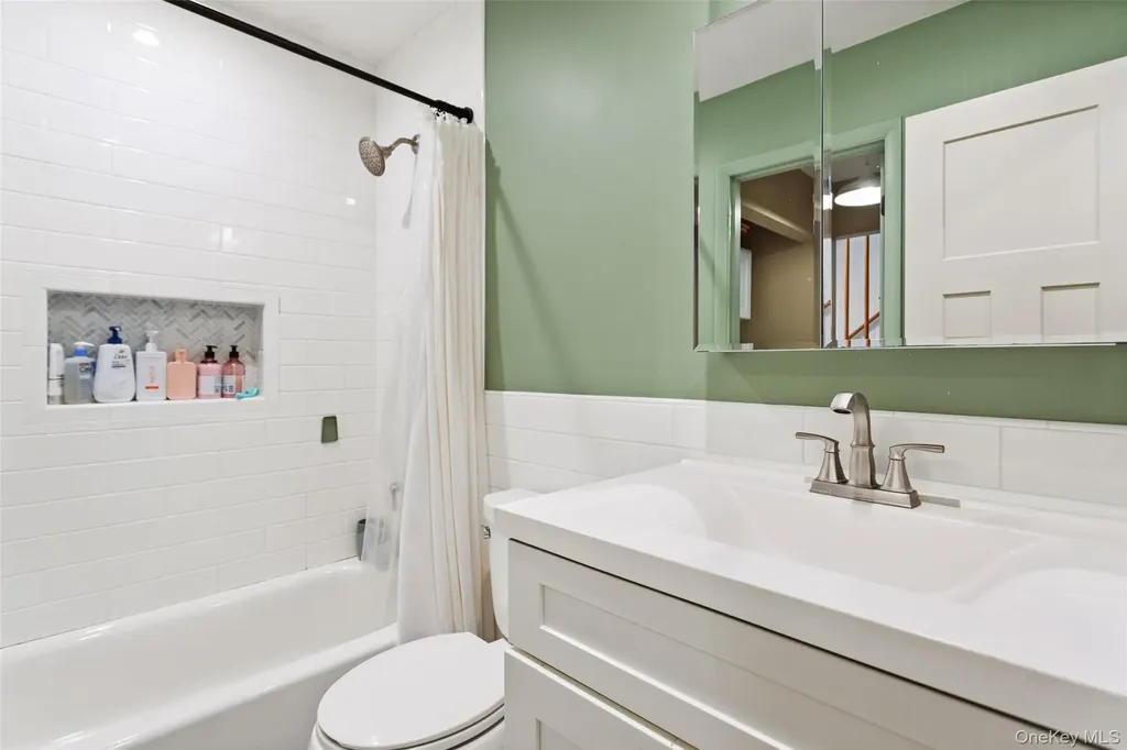 7 Lisa Court Dobbs Ferry NY 10522