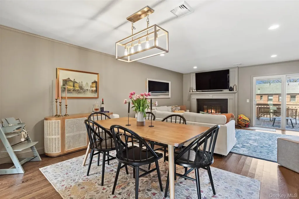7 Lisa Court Dobbs Ferry NY 10522