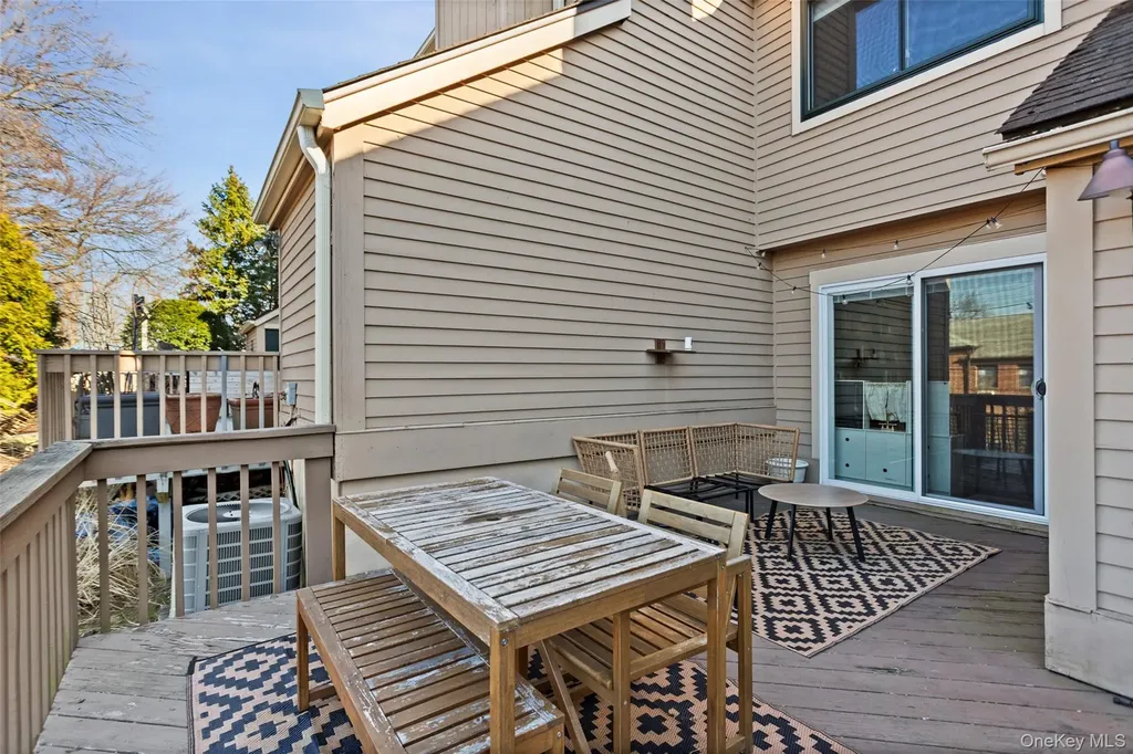 7 Lisa Court Dobbs Ferry NY 10522