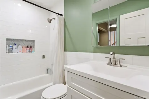 7 Lisa Court Dobbs Ferry NY 10522