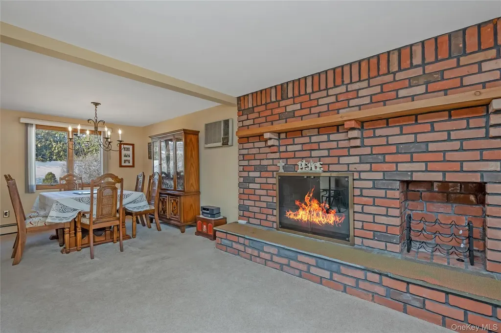 25 Windham Lane Ronkonkoma NY 11779