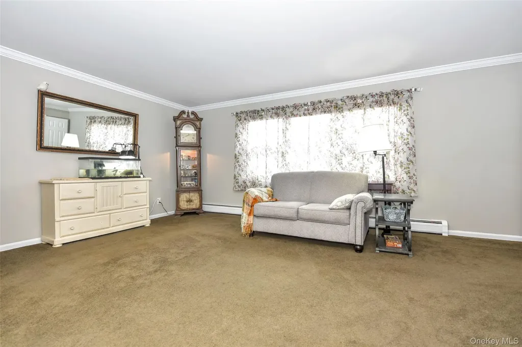 65 Bon Aire Circle Suffern NY 10952