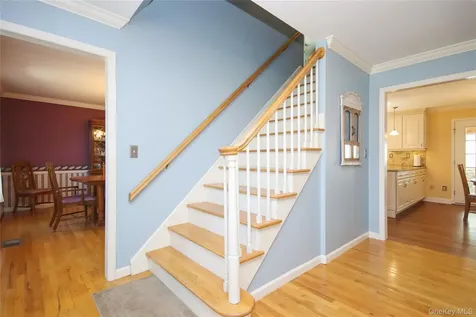 94 Stowe Drive Poughquag NY 12570
