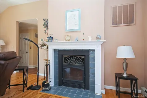 94 Stowe Drive Poughquag NY 12570