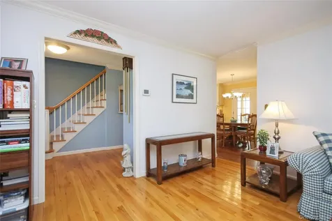 94 Stowe Drive Poughquag NY 12570