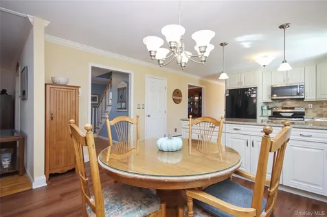 94 Stowe Drive Poughquag NY 12570
