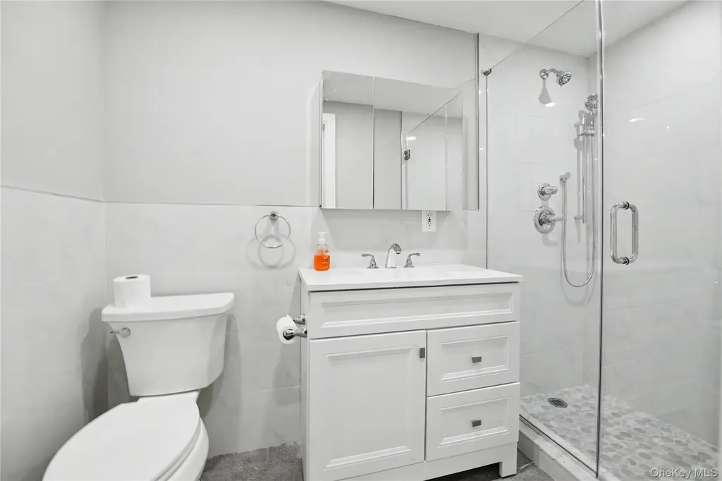 7947 68th Road Middle Village NY 11379