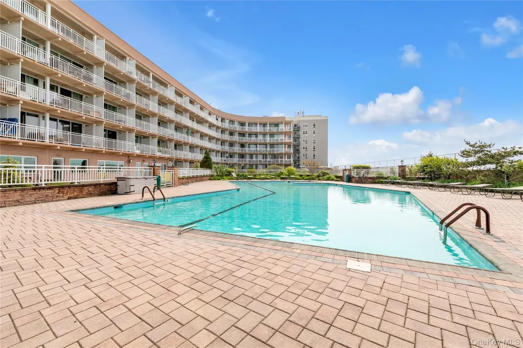 830 Shore Road Long Beach NY 11561