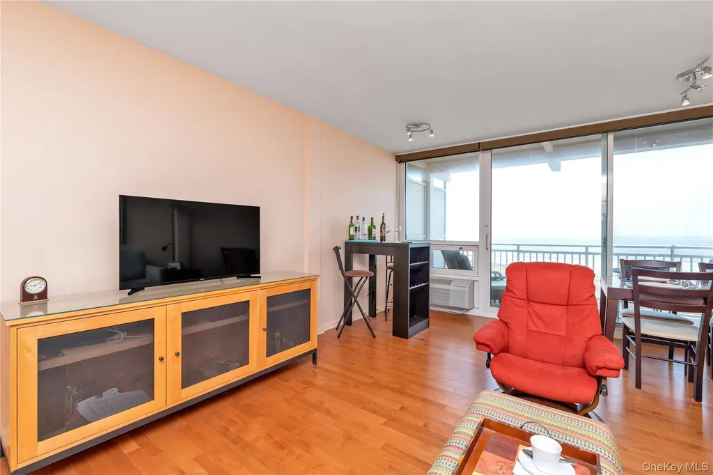 830 Shore Road Long Beach NY 11561