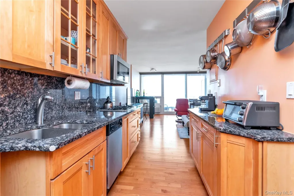 830 Shore Road Long Beach NY 11561