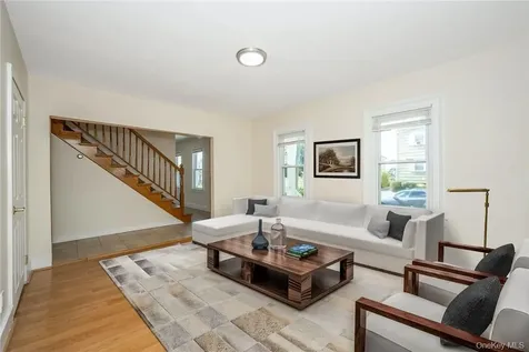 27 New Street Eastchester NY 10709