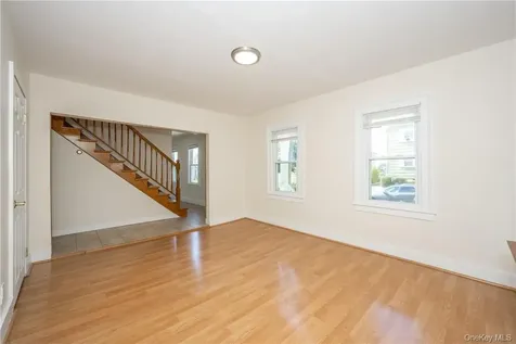 27 New Street Eastchester NY 10709