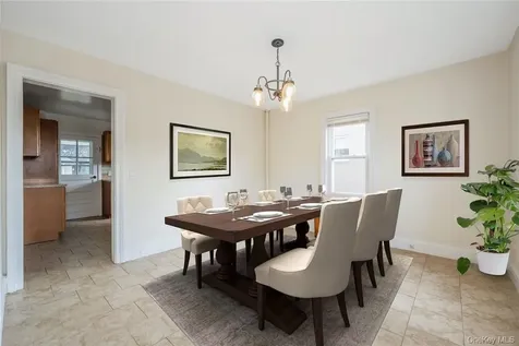 27 New Street Eastchester NY 10709