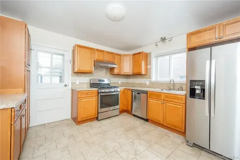 27 New Street Eastchester NY 10709