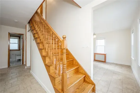 27 New Street Eastchester NY 10709