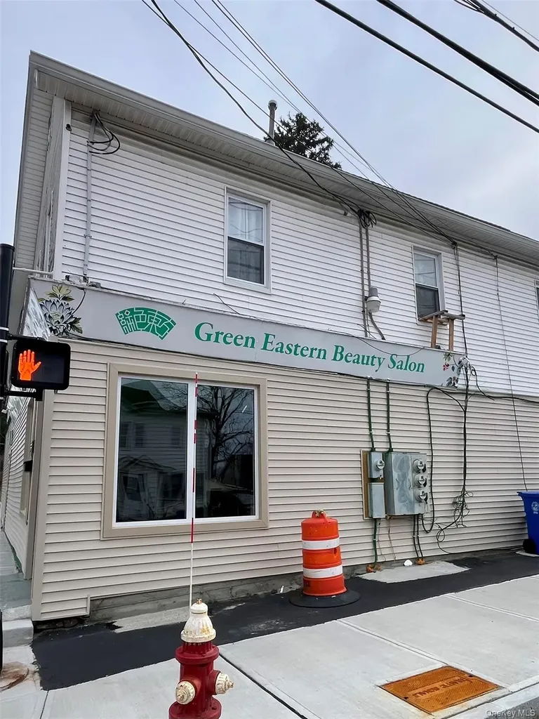 36 Apt # 1 Wallkill Avenue Middletown NY 10940