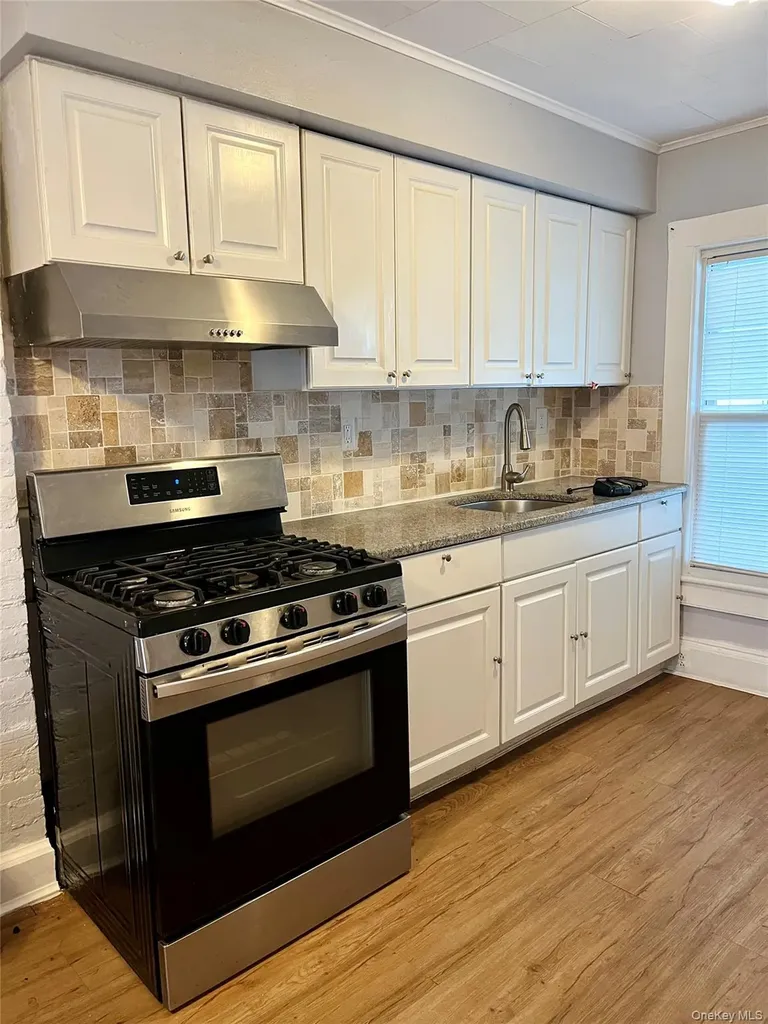 36 Apt # 1 Wallkill Avenue Middletown NY 10940