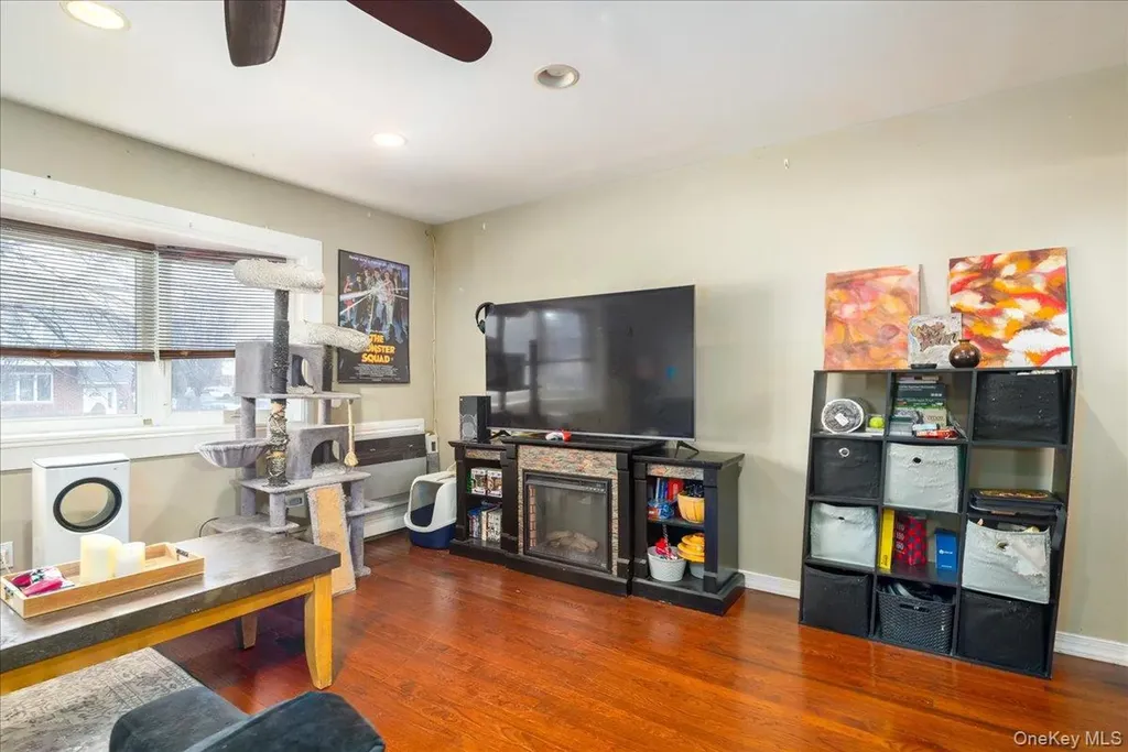 7918 149th Avenue Howard Beach NY 11414