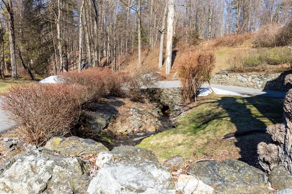 1 W Winding Road Poughkeepsie NY 12601