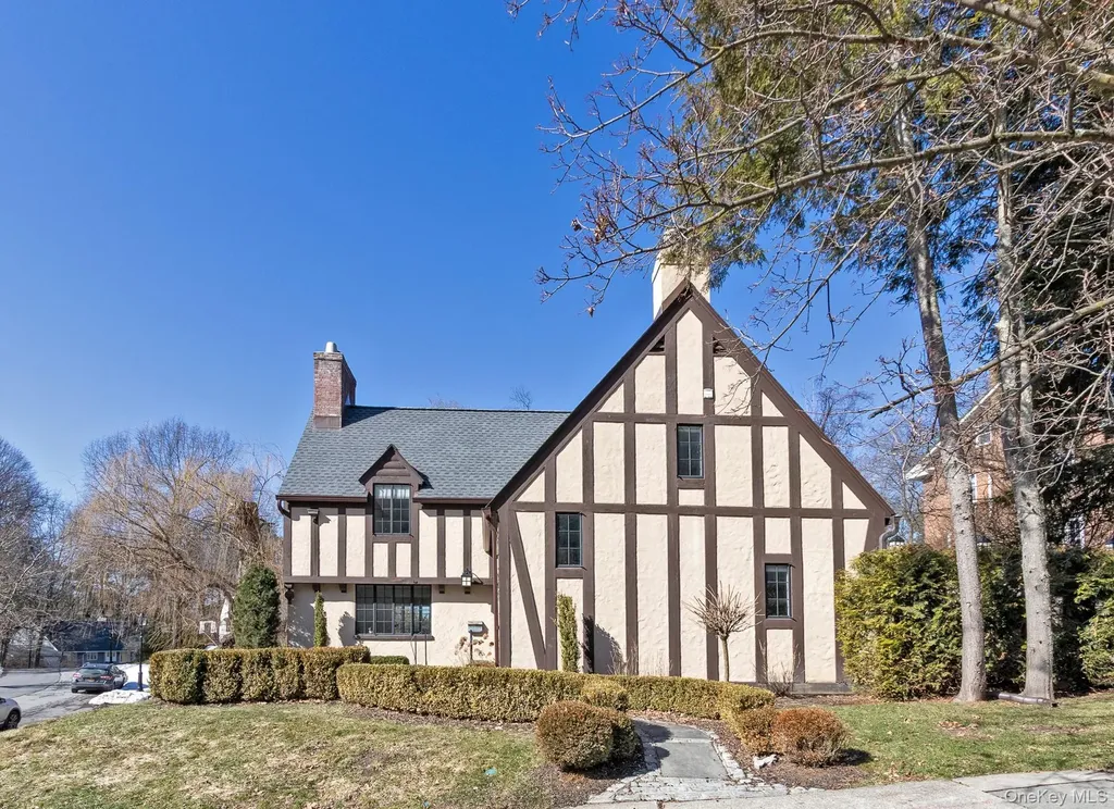 1 W Winding Road Poughkeepsie NY 12601
