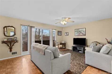 59 Kirby Close Yorktown Heights NY 10598