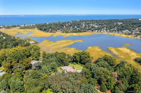 8 Mill Pond Lane Lattingtown NY 11560