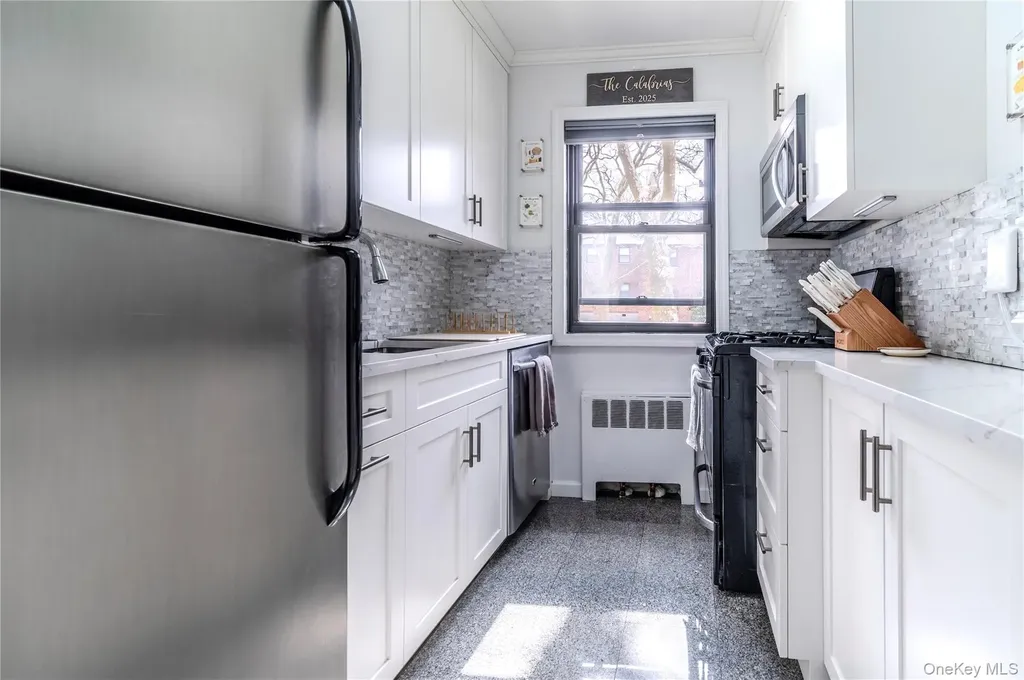 57-69 246th Crescent Douglaston NY 11362