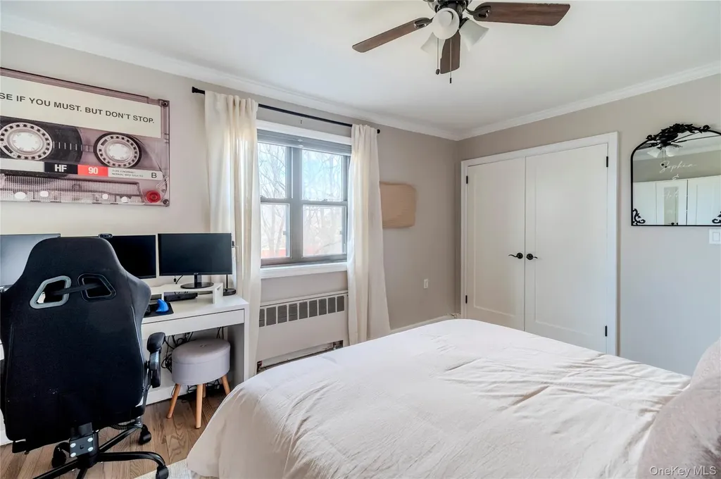 57-69 246th Crescent Douglaston NY 11362
