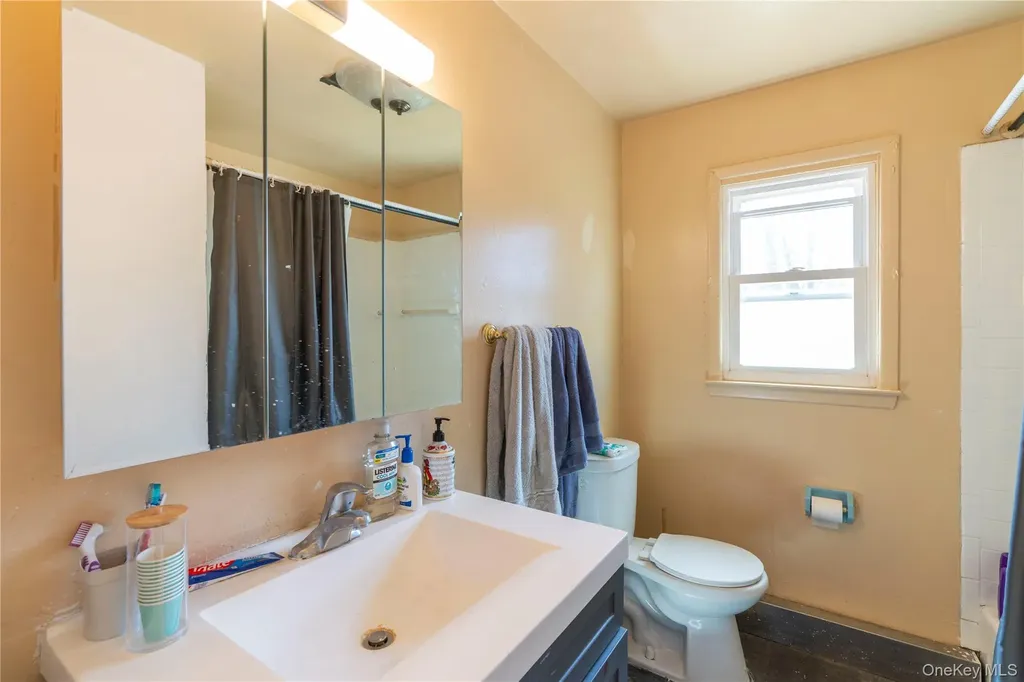 122 S Vacation Drive Wappingers Falls NY 12590