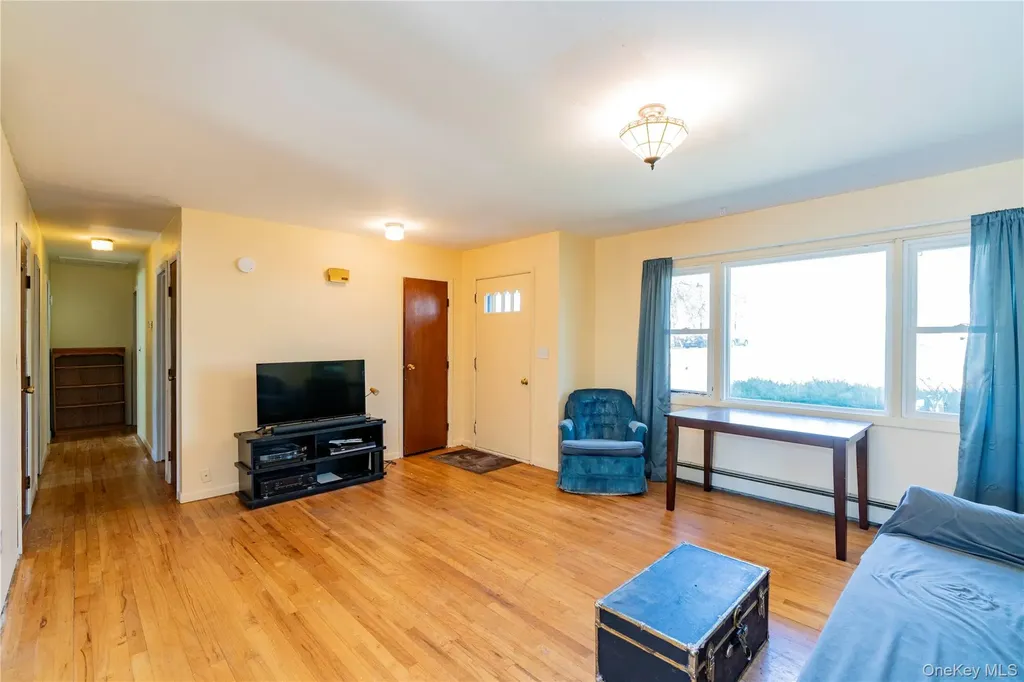 122 S Vacation Drive Wappingers Falls NY 12590