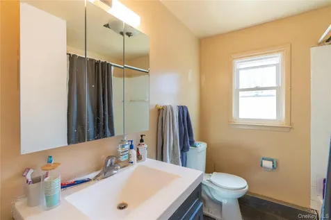 122 S Vacation Drive Wappingers Falls NY 12590