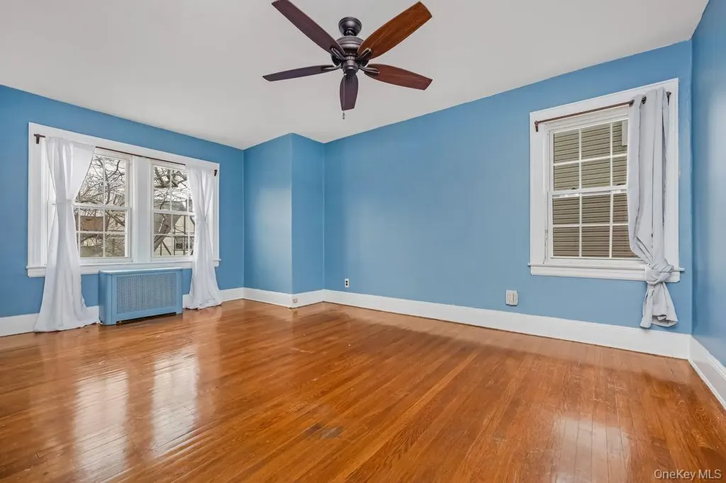 315 Marcellus Road Mineola NY 11501