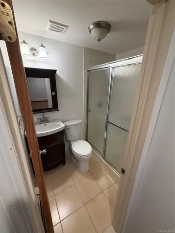 16 Linden Street Coram NY 11727