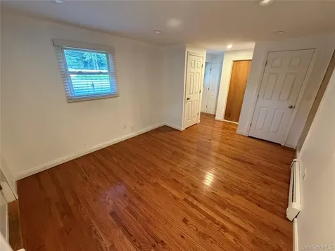 16 Linden Street Coram NY 11727