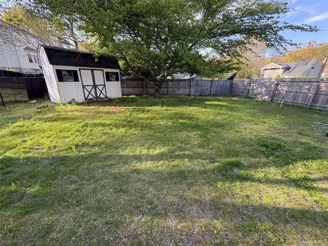 16 Linden Street Coram NY 11727