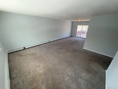 16 Linden Street Coram NY 11727