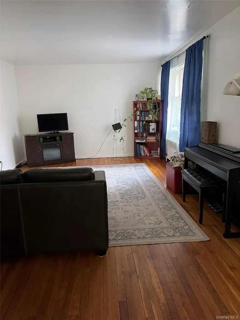 1234 Midland Avenue Bronxville NY 10708