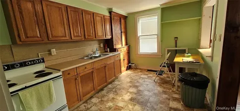 14 Hankins Church Street Hankins NY 12741