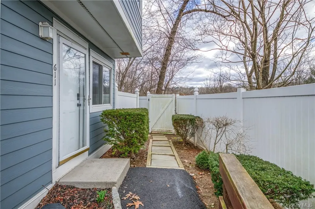 25 Barker Street Mount Kisco NY 10549