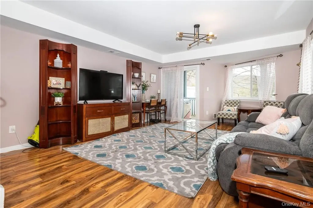 25 Barker Street Mount Kisco NY 10549