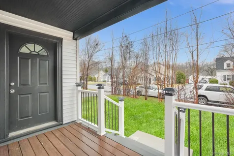 5 Sherwood Place Hyde Park NY 12538