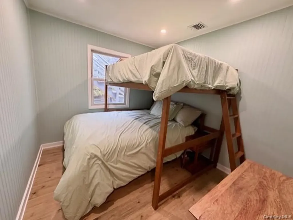409A Dune Road Westhampton Beach NY 11978