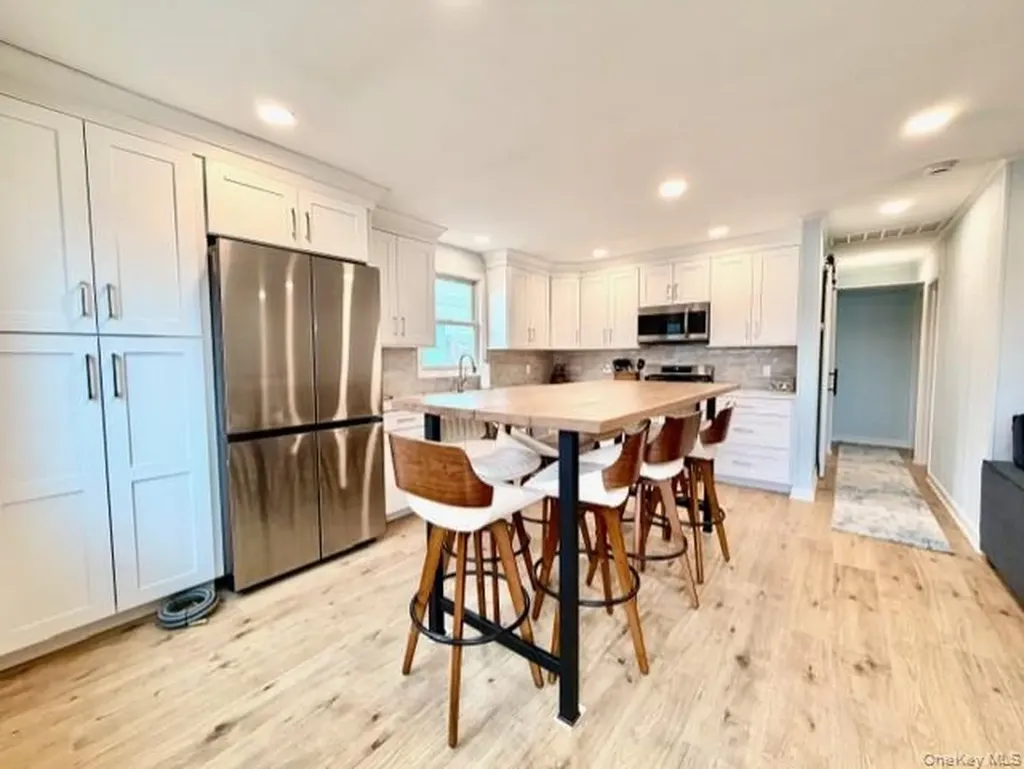 409A Dune Road Westhampton Beach NY 11978