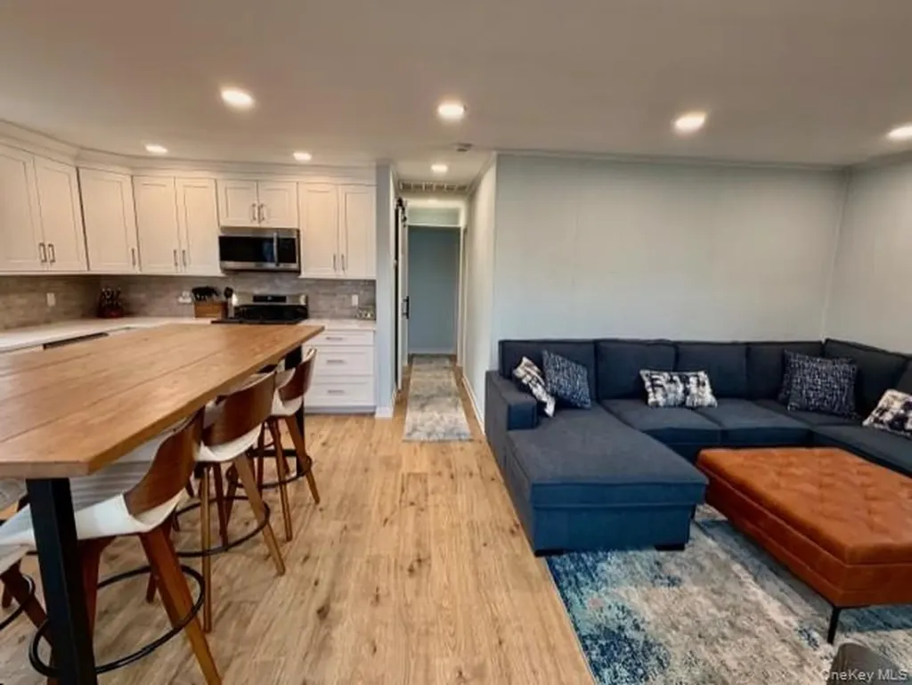 409A Dune Road Westhampton Beach NY 11978