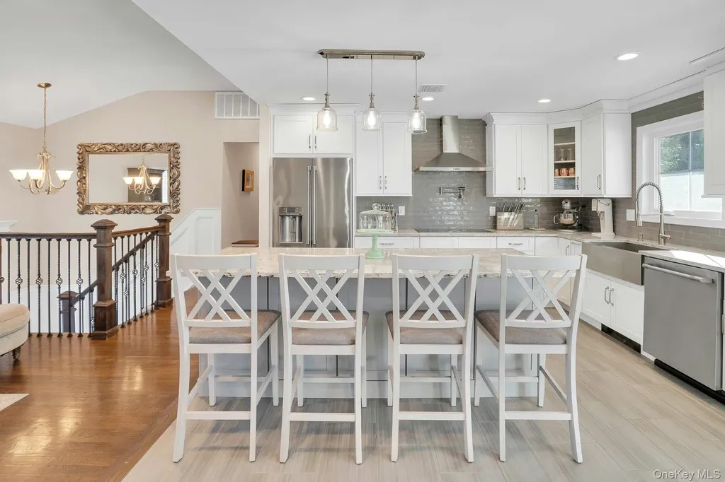 108 Hayrick Lane Commack NY 11725