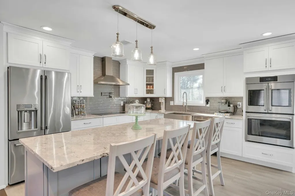108 Hayrick Lane Commack NY 11725