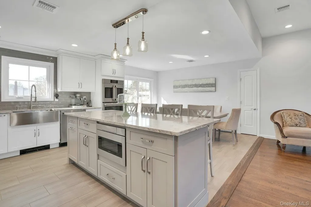108 Hayrick Lane Commack NY 11725