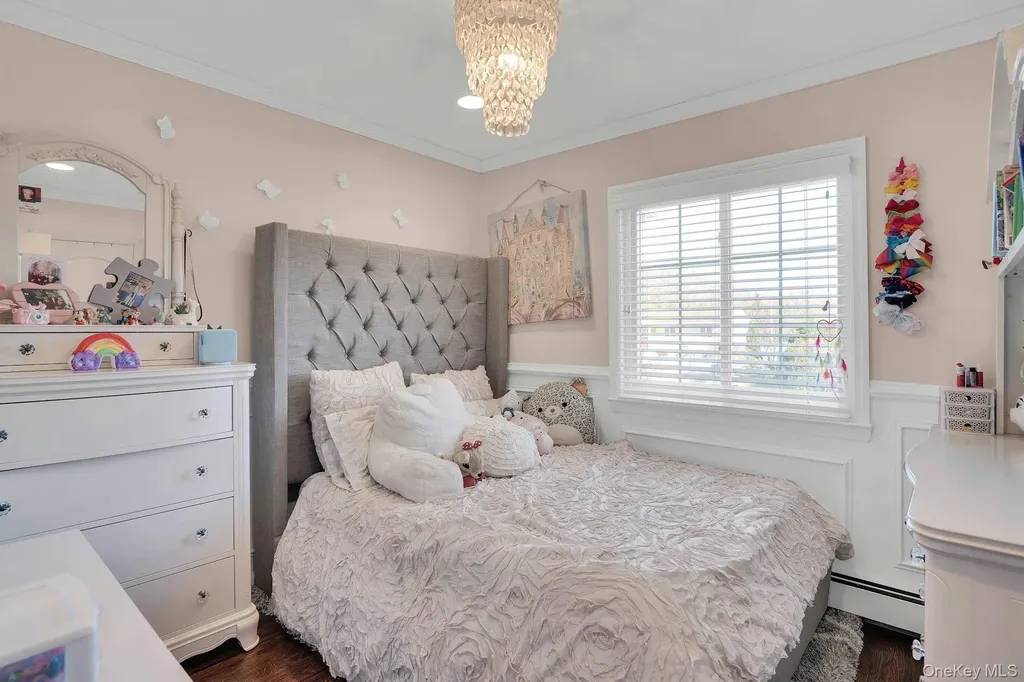108 Hayrick Lane Commack NY 11725