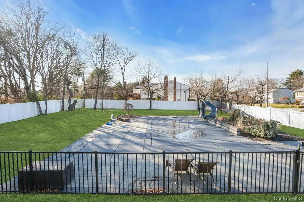 108 Hayrick Lane Commack NY 11725